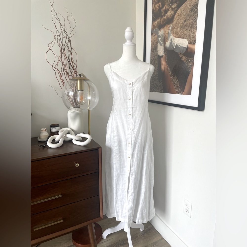 White Aritzia Dress